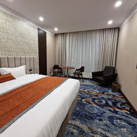 นิวเวสต์ โฮเทล Hotel อูลานบาตอร์ ภายนอก รูปภาพ