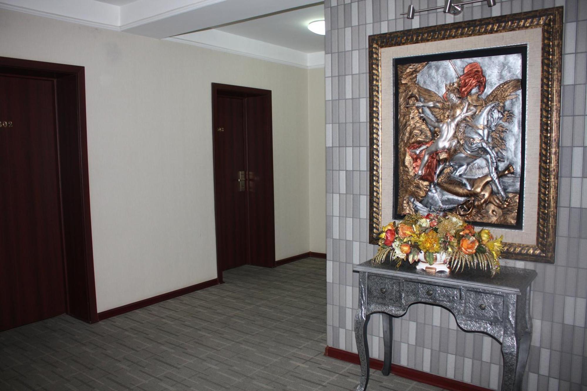 นิวเวสต์ โฮเทล Hotel อูลานบาตอร์ ภายนอก รูปภาพ